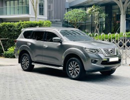 Nissan Terra 7 chỗ bản V - 2 cầu - Đăng ký lần đầu 2020 - Xe một đời chủ đi rất kỹ - Giá niêm yết 780 triệu đồng - Bảo hành chính hãng