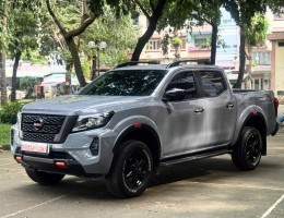 NISSAN NAVARA PRO 4X 